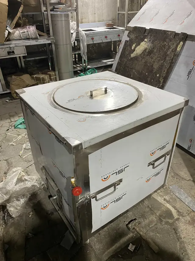 SS Tandoor